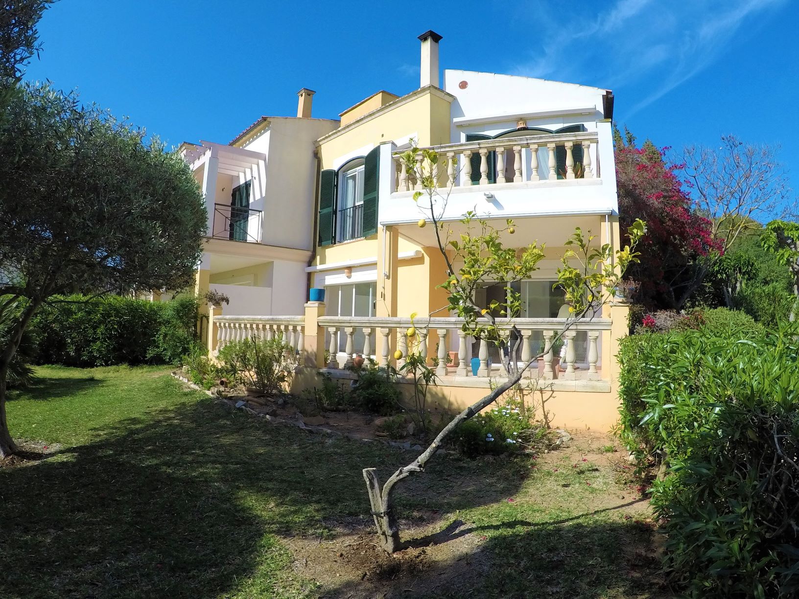 Superb golf house with garden and garage in Camp de Mar