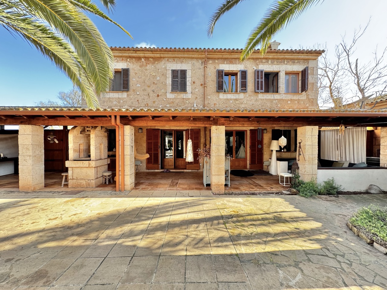 Natural Stone Finca with Vineyard, Guesthouses, and Unique Charm